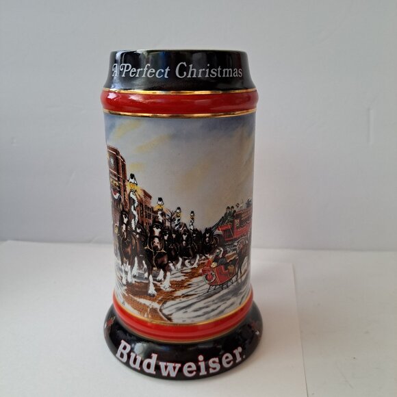 Vintage 1992 Budweiser Holiday Christmas Commemorative Beer Stein - Picture 8 of 9
